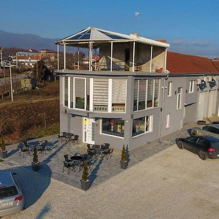 Binta Hostel Vranje Exteriér fotografie